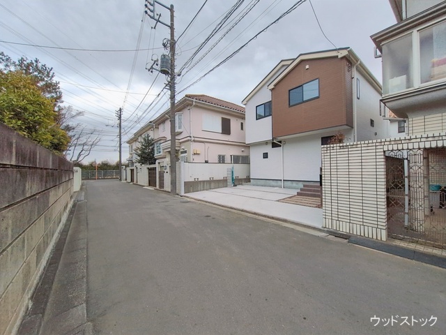 東京都三鷹市野崎4丁目の新築戸建て完成写真 2026年1月27日撮影