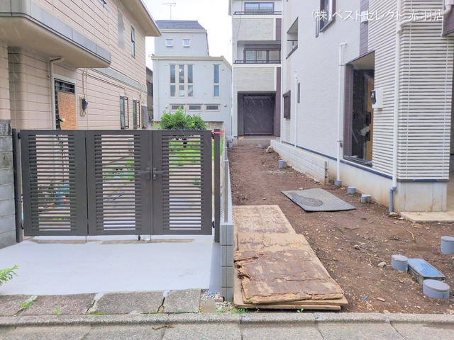 東京都板橋区蓮沼町の新築戸建て外構写真 2025年7月14日撮影