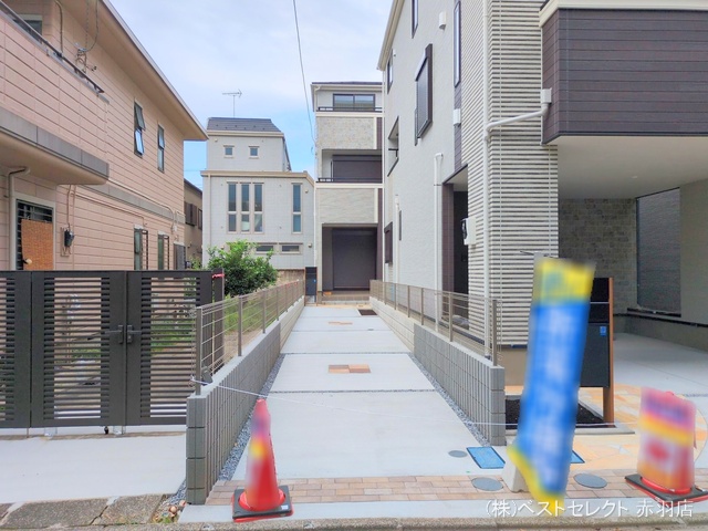 東京都板橋区蓮沼町の新築戸建て完成写真 2025年8月13日撮影