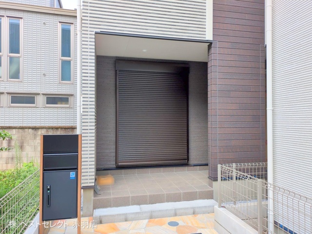 東京都板橋区蓮沼町の新築戸建て完成写真 2025年8月13日撮影