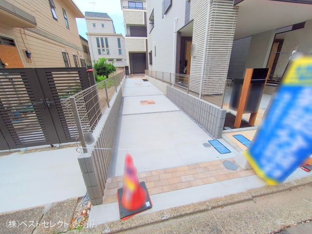 東京都板橋区蓮沼町の新築戸建て完成写真 2025年8月13日撮影