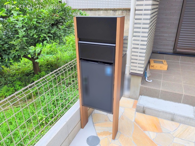 東京都板橋区蓮沼町の新築戸建て完成写真 2025年8月13日撮影