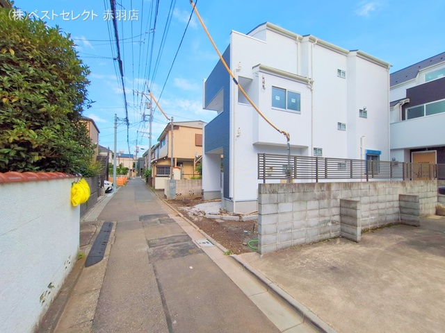 東京都北区中十条1丁目の新築戸建て外構写真 2025年6月15日撮影