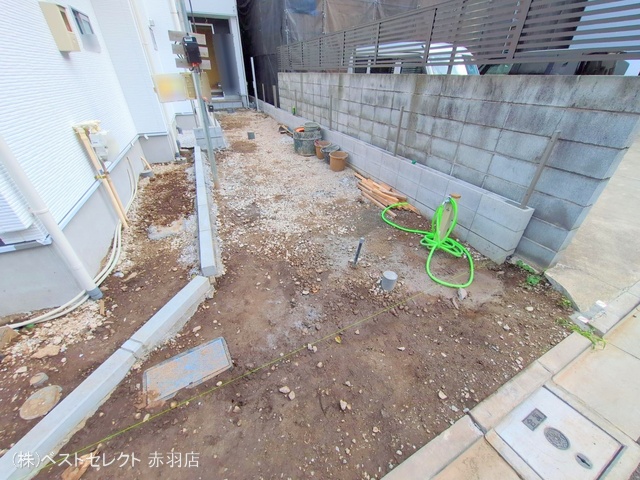 東京都北区中十条1丁目の新築戸建て外構写真 2025年6月15日撮影