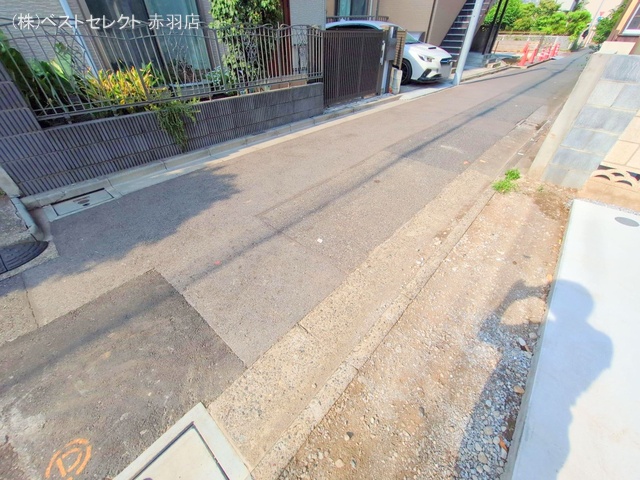 東京都北区中十条1丁目の新築戸建て完成写真 2025年7月23日撮影