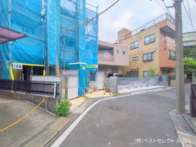 東京都板橋区前野町5丁目の新築戸建て外構写真 2025年10月9日撮影