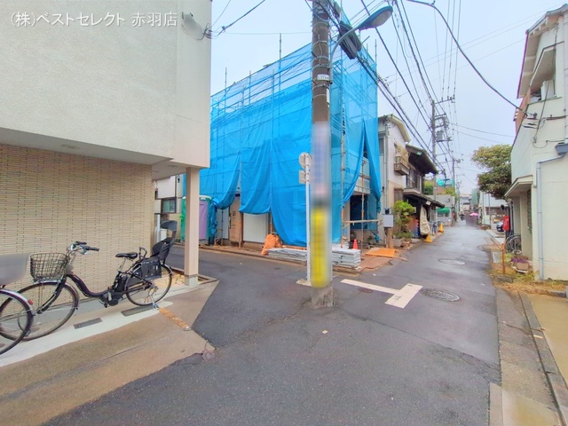 東京都北区滝野川６丁目の新築戸建てシート写真 2025年11月24日撮影