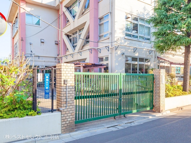 北区立豊川小学校　距離630m