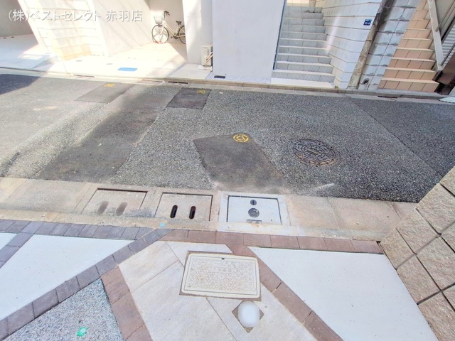 東京都板橋区赤塚新町3丁目の新築戸建て外構写真 2025年10月1日撮影