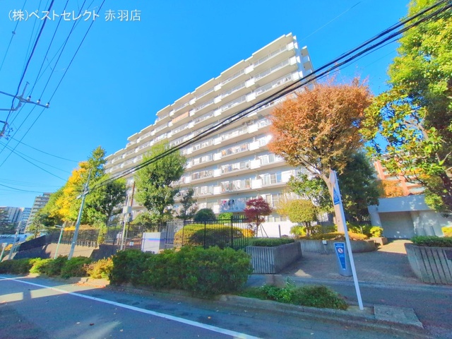 東京都板橋区成増１丁目のマンション『成増ハウス』外観写真 2025年11月25日撮影