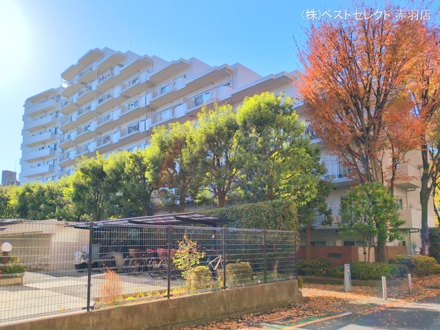 東京都板橋区成増１丁目のマンション『成増ハウス』外観写真 2025年11月25日撮影