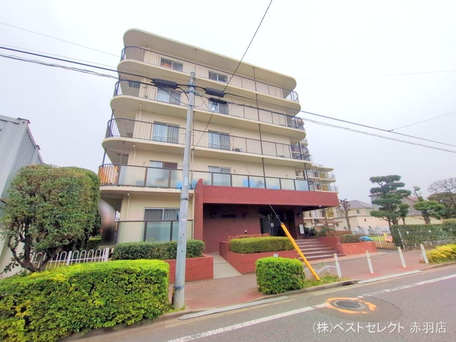 東京都板橋区坂下３丁目のマンション『蓮根サンハイツ』外観写真 2025年12月2日撮影