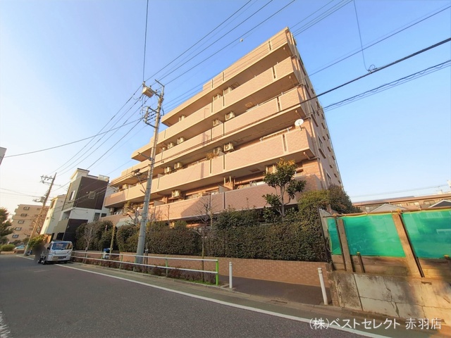 東京都板橋区三園1丁目のマンション『ライオンズマンション西高島平溝下公園弐番館』外観写真 2026年1月18日撮影