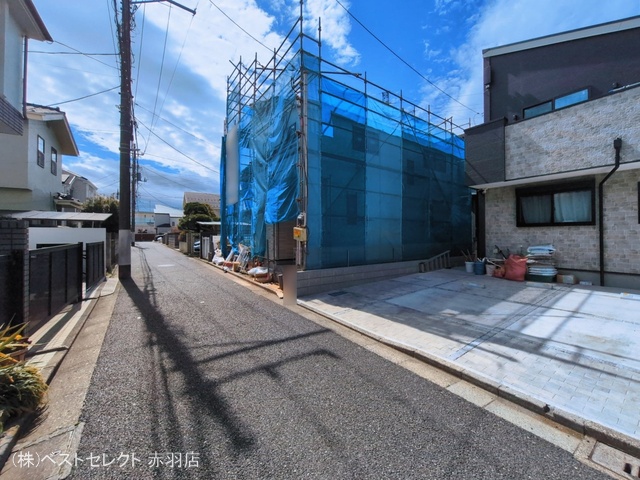 東京都練馬区東大泉7丁目の新築戸建てシート写真 2026年3月18日撮影