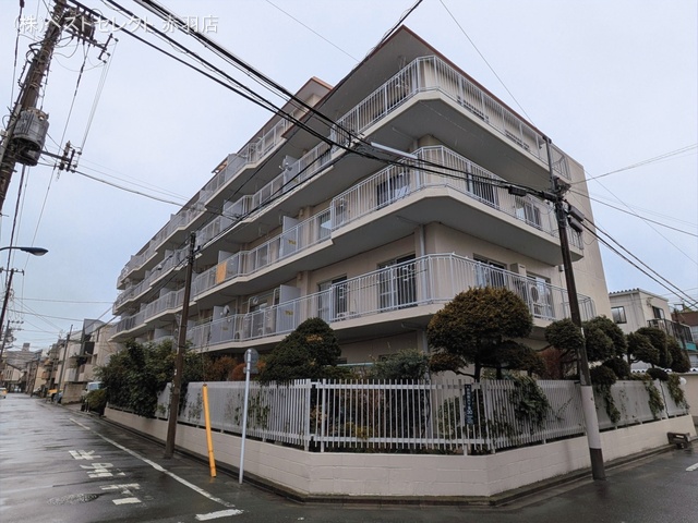 東京都北区赤羽西６丁目のマンション『本蓮沼ハイツ』外観写真 2026年3月9日撮影