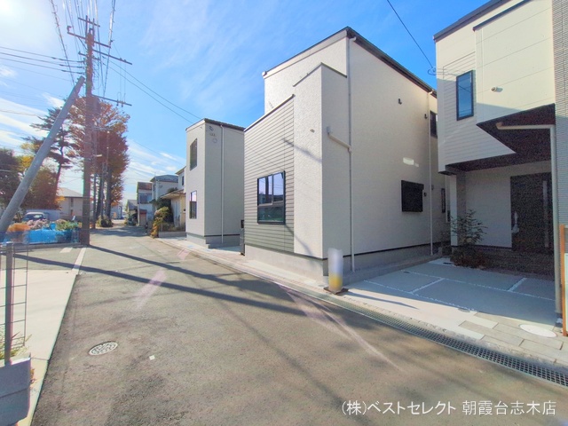埼玉県新座市畑中2丁目の新築戸建て完成写真 2024年12月4日撮影