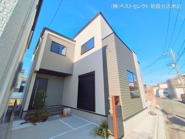 埼玉県新座市畑中2丁目の新築戸建て完成写真 2024年12月4日撮影