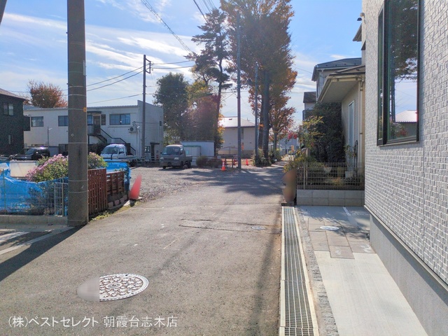 埼玉県新座市畑中2丁目の新築戸建て完成写真 2024年12月4日撮影
