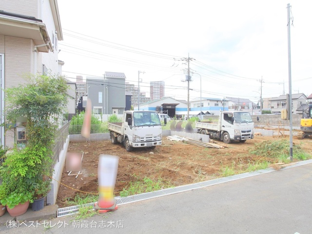 埼玉県新座市畑中2丁目の新築戸建て更地・土地写真 2024年7月25日撮影