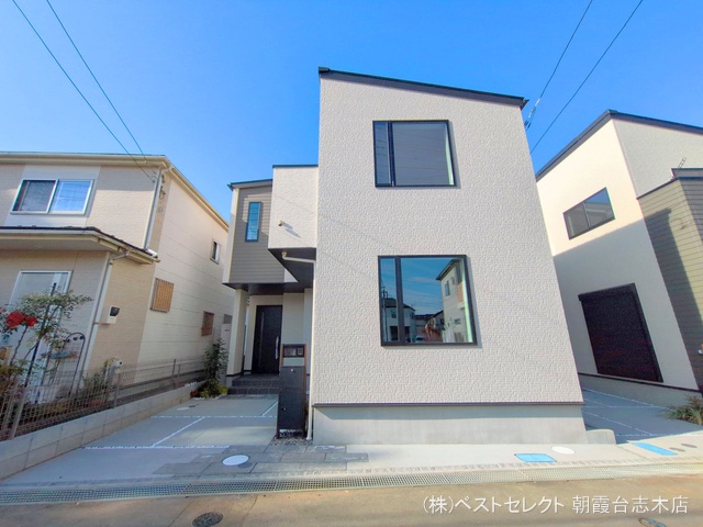 埼玉県新座市畑中2丁目の新築戸建て完成写真 2024年12月4日撮影