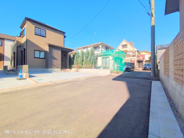 埼玉県新座市栄３丁目の新築戸建て完成写真 2025年11月30日撮影