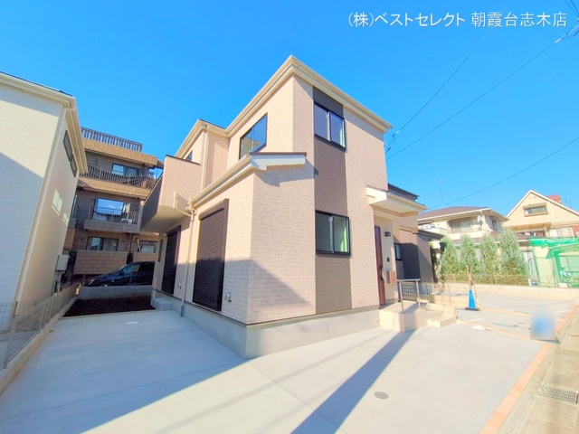 埼玉県新座市栄３丁目の新築戸建て完成写真 2025年11月30日撮影