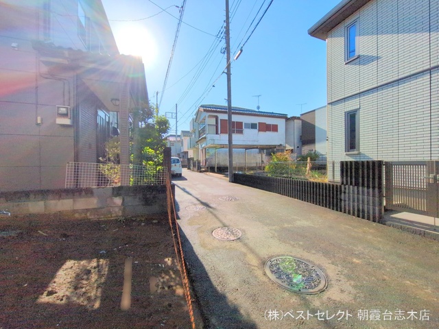 埼玉県新座市東3丁目の新築戸建て更地・土地写真 2024年11月26日撮影