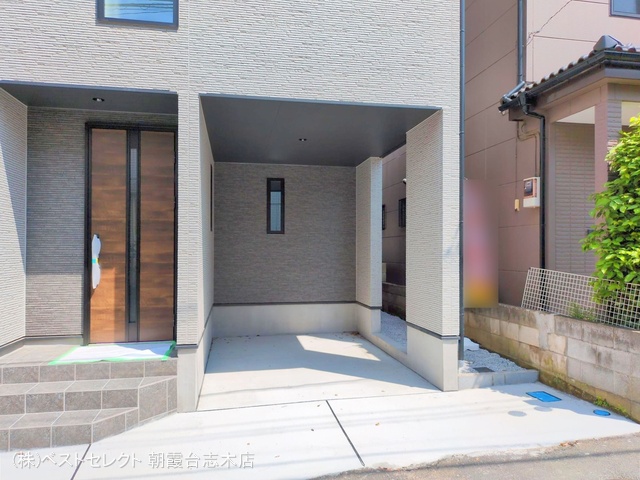 埼玉県新座市東3丁目の新築戸建て完成写真 2025年5月13日撮影