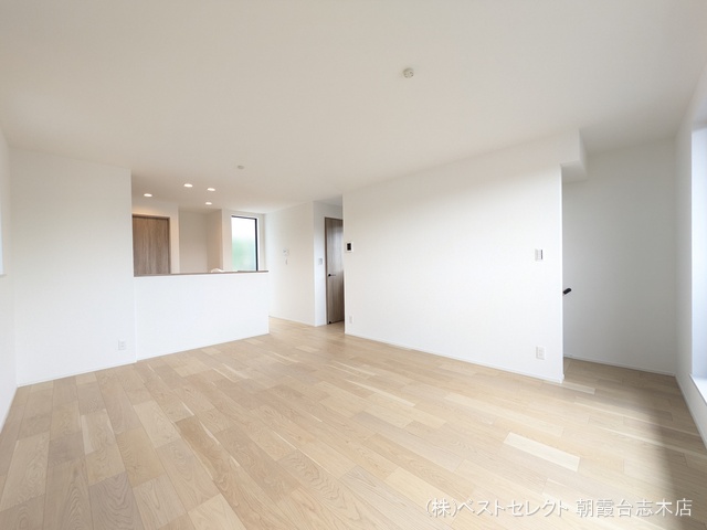 埼玉県和光市新倉2丁目の新築戸建て内装写真 2025年9月10日撮影