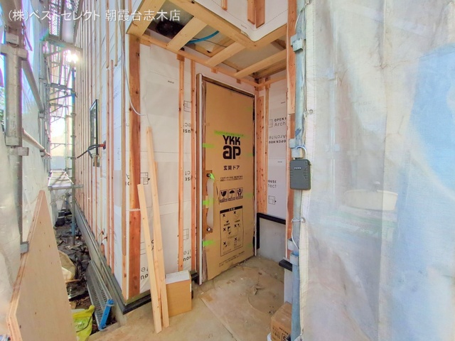 埼玉県和光市新倉2丁目の新築戸建てシート写真 2024年12月1日撮影