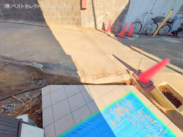 埼玉県和光市新倉2丁目の新築戸建て外構写真 2024年12月18日撮影