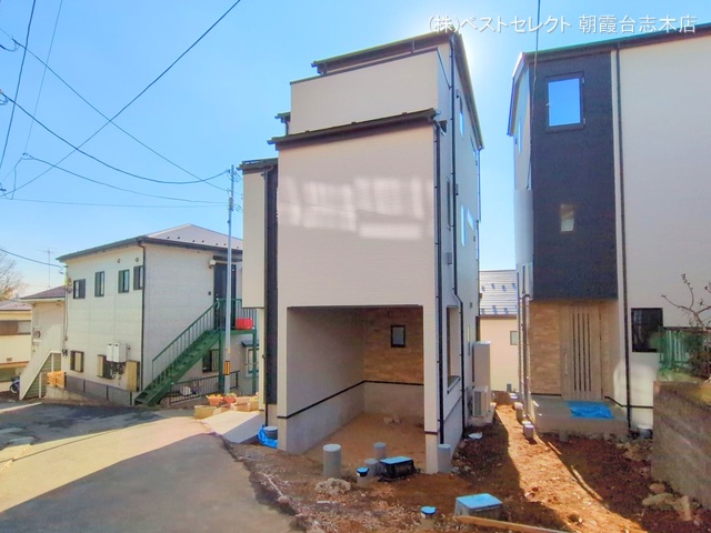 埼玉県和光市新倉2丁目の新築戸建て外構写真 2025年1月19日撮影