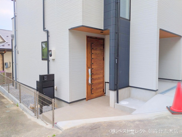 埼玉県和光市新倉2丁目の新築戸建て完成写真 2025年6月12日撮影