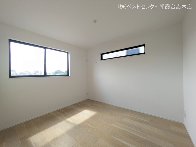 埼玉県和光市新倉2丁目の新築戸建て居室サブ写真 2025年9月10日撮影