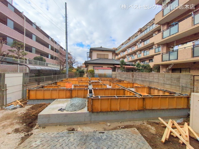 埼玉県新座市大和田１丁目の新築戸建て基礎写真 2025年1月15日撮影
