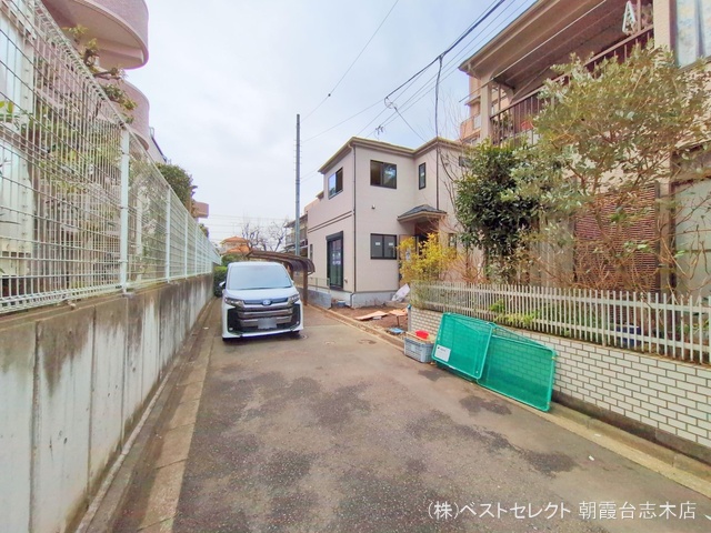 埼玉県新座市大和田１丁目の新築戸建て外構写真 2025年3月12日撮影