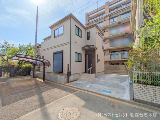 埼玉県新座市大和田１丁目-新築戸建ての完成写真