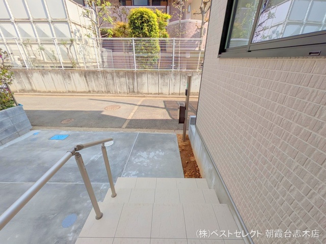 埼玉県新座市大和田１丁目の新築戸建て完成写真 2025年4月16日撮影