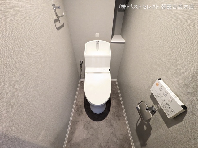 埼玉県新座市新堀３丁目のマンション『ヴィルヌーブ清瀬』トイレ写真 2025年9月1日撮影