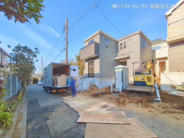 埼玉県和光市白子3丁目の新築戸建て外構写真 2026年2月5日撮影