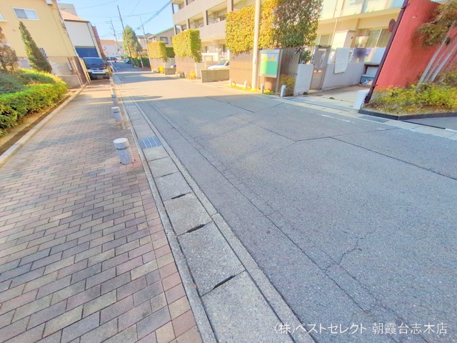 埼玉県和光市白子１丁目のマンション『グランヴィータ光が丘公園』外観写真 2025年1月21日撮影