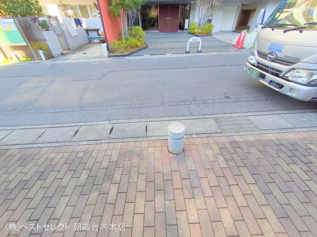 埼玉県和光市白子１丁目のマンション『グランヴィータ光が丘公園』外観写真 2025年1月21日撮影