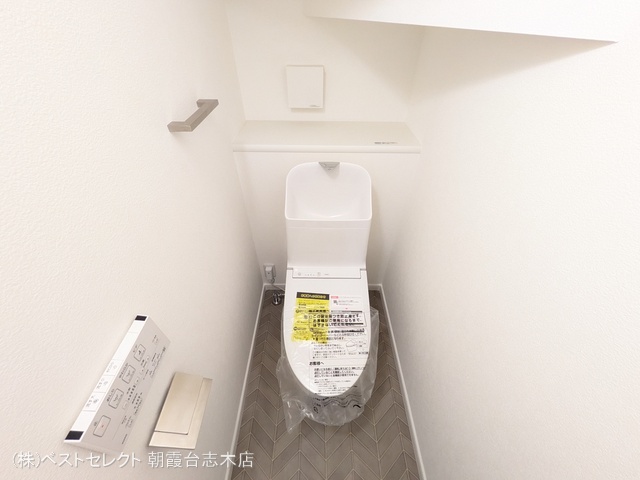 埼玉県朝霞市三原2丁目の新築戸建てトイレ写真 2025年9月24日撮影