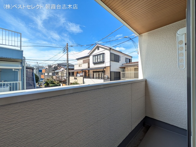 埼玉県朝霞市三原2丁目の新築戸建てバルコニー写真 2025年9月24日撮影