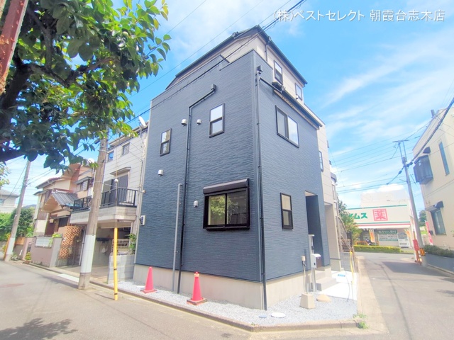 埼玉県志木市柏町6丁目の新築戸建て完成写真 2025年7月16日撮影
