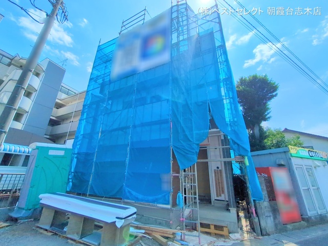 埼玉県志木市柏町５丁目の新築戸建てシート写真 2025年6月18日撮影