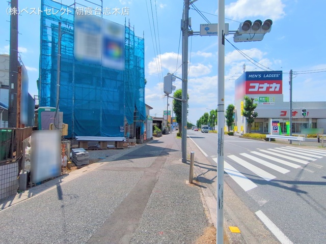 埼玉県志木市柏町５丁目の新築戸建てシート写真 2025年6月18日撮影