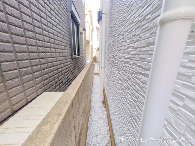 埼玉県志木市本町2丁目の新築戸建て完成写真 2025年9月7日撮影