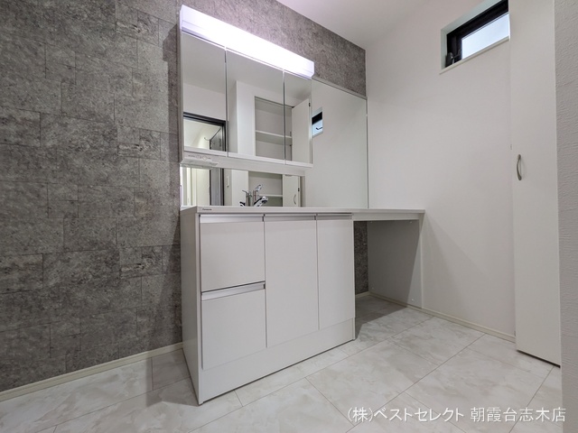 埼玉県志木市本町2丁目の新築戸建て洗面所写真 2025年10月1日撮影