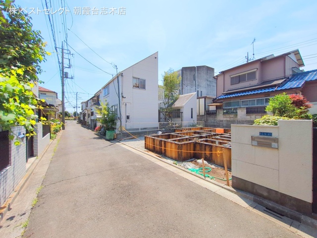 埼玉県朝霞市宮戸2丁目の新築戸建て基礎写真 2025年6月5日撮影